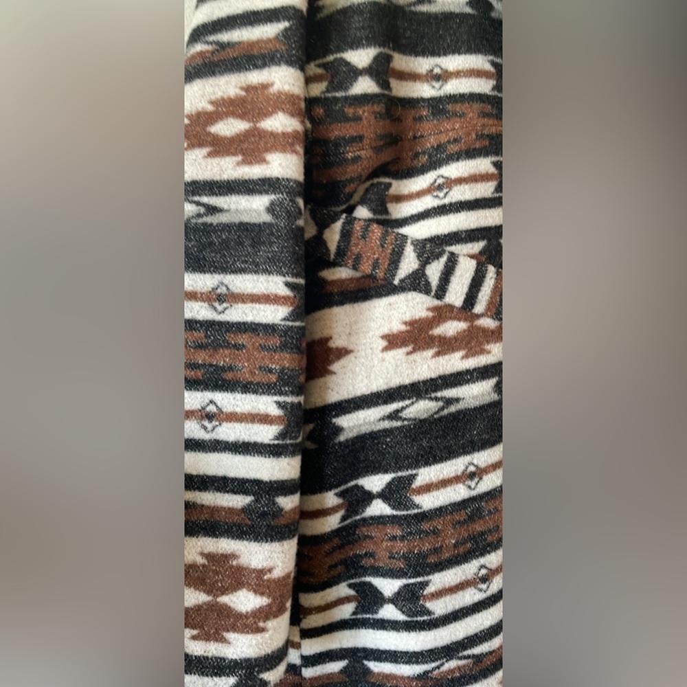 Aztec Print Fall Coat - Picture 3 of 7